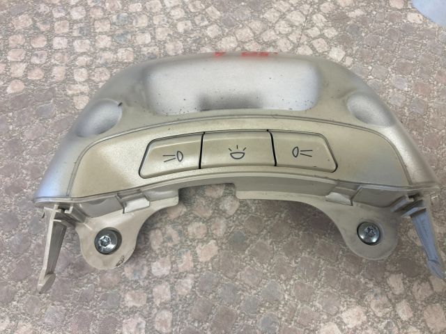 bontott LANCIA YPSILON Beltér Világítás Első