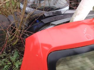 bontott LANCIA YPSILON Csomagtérajtó (Üres lemez)