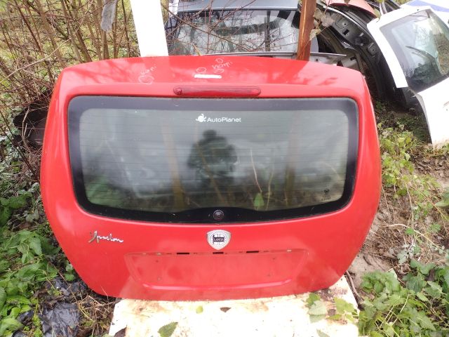 bontott LANCIA YPSILON Csomagtérajtó (Üres lemez)