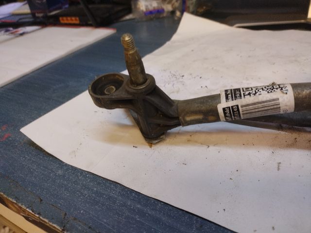 bontott LANCIA YPSILON Első Ablaktörlő Szerkezet Motorral