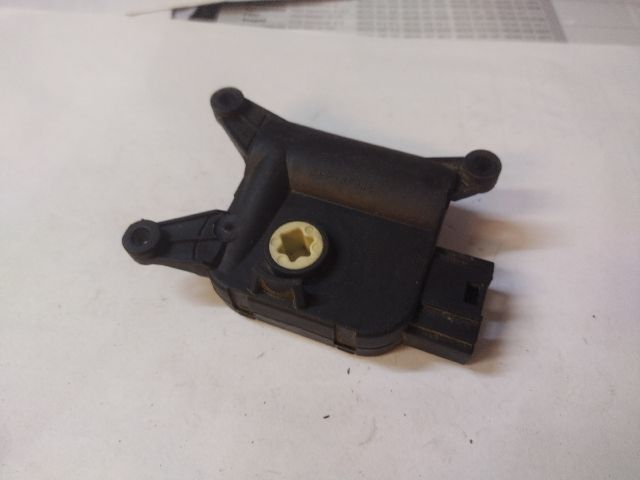 bontott LANCIA YPSILON Fűtés Állító Motor