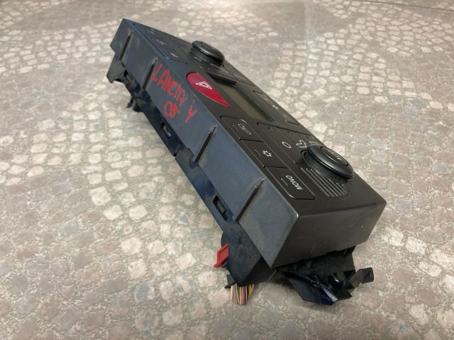 bontott LANCIA YPSILON Fűtéskapcsoló (digit klímás)