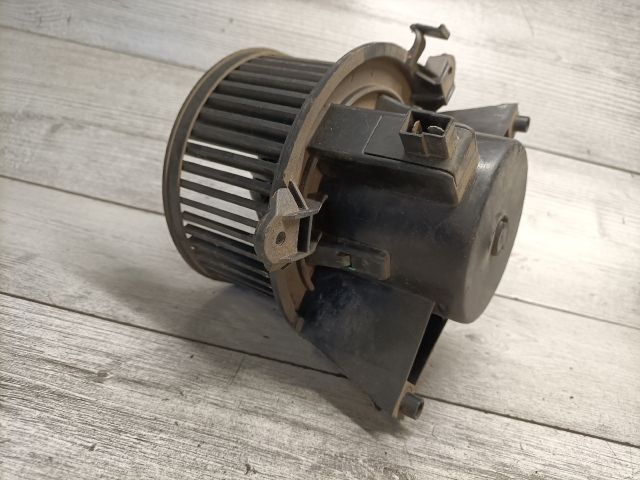 bontott LANCIA YPSILON Fűtőmotor (Klímás)