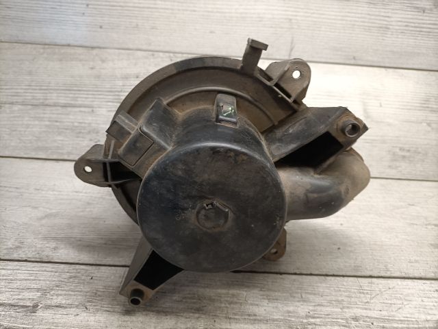 bontott LANCIA YPSILON Fűtőmotor (Klímás)