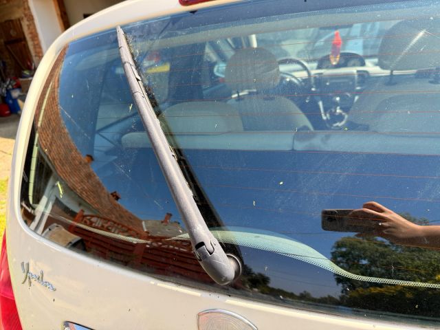 bontott LANCIA YPSILON Hátsó Ablaktörlő Kar