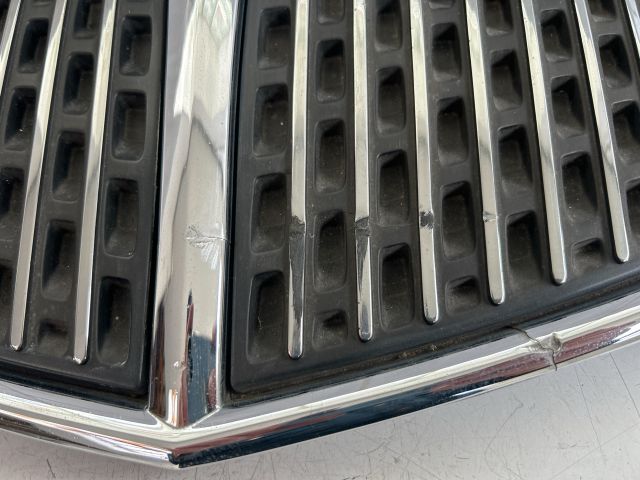 bontott LANCIA YPSILON Hűtőrács