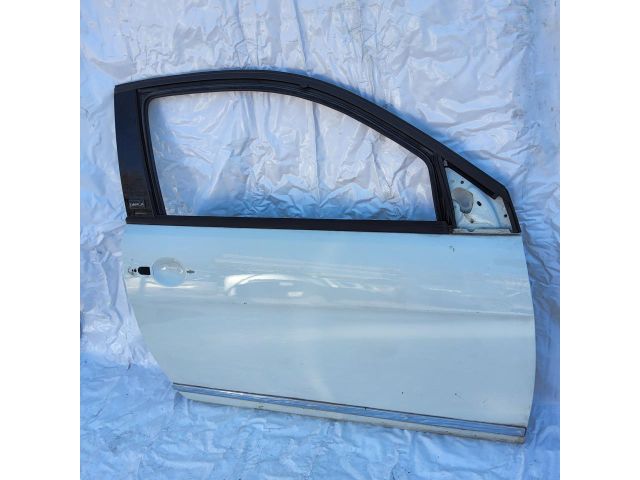 bontott LANCIA YPSILON Jobb első Ajtó (Üres lemez)