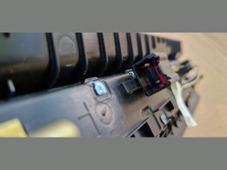 bontott LAND ROVER DEFENDER Bal első Belső Küszöb Burkolat