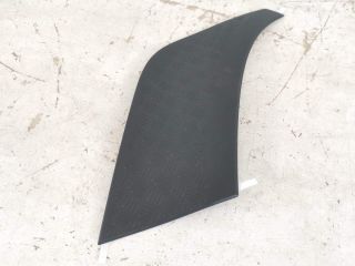 bontott LAND ROVER DEFENDER Bal hátsó Sárvédő Gumi