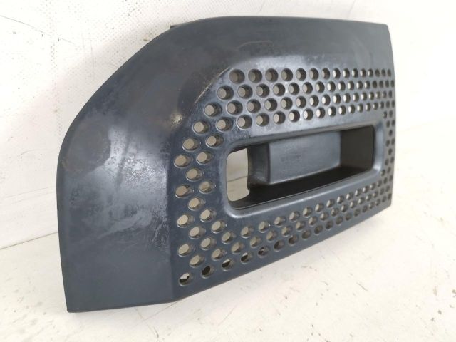 bontott LAND ROVER DEFENDER Bal Ködlámpa Rács