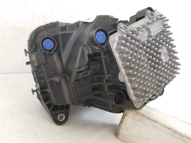 bontott LAND ROVER DEFENDER Bal Ledes Fényszóró