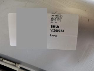 bontott LAND ROVER DEFENDER Hátsó Lökhárító (Üresen)