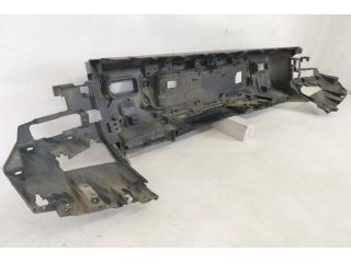 bontott LAND ROVER DEFENDER Hátsó Lökhárító (Üresen)