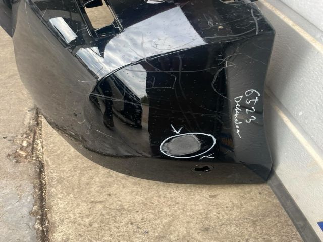 bontott LAND ROVER DEFENDER Hátsó Lökhárító (Üresen)