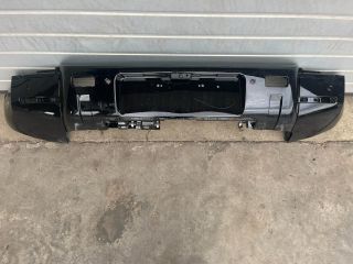 bontott LAND ROVER DEFENDER Hátsó Lökhárító (Üresen)