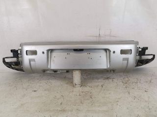 bontott LAND ROVER DEFENDER Hátsó Lökhárító (Üresen)