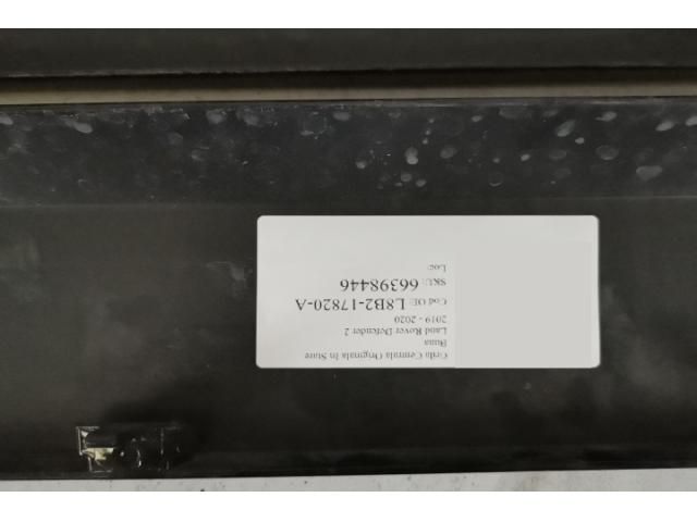 bontott LAND ROVER DEFENDER Hűtőrács