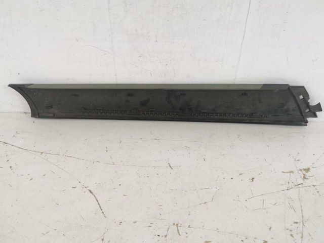 bontott LAND ROVER DEFENDER Jobb A Oszlop Burkolat