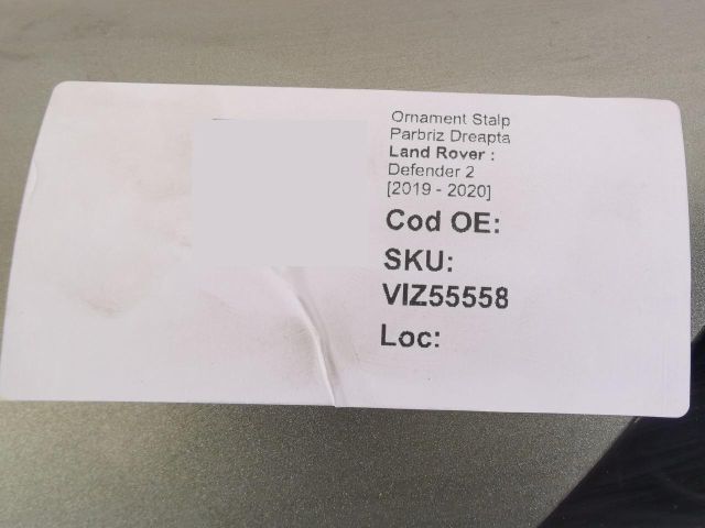 bontott LAND ROVER DEFENDER Jobb A Oszlop Burkolat