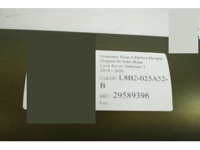 bontott LAND ROVER DEFENDER Jobb A Oszlop Burkolat