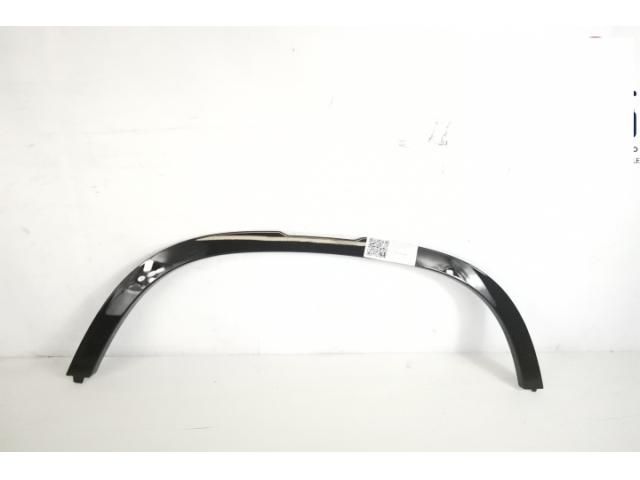 bontott LAND ROVER DEFENDER Jobb első Sárvédő Díszléc