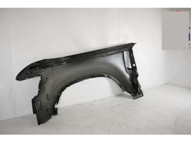 bontott LAND ROVER DEFENDER Jobb első Sárvédő