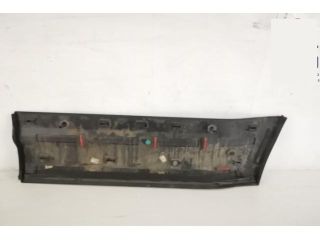 bontott LAND ROVER DEFENDER Jobb hátsó Ajtó Díszléc