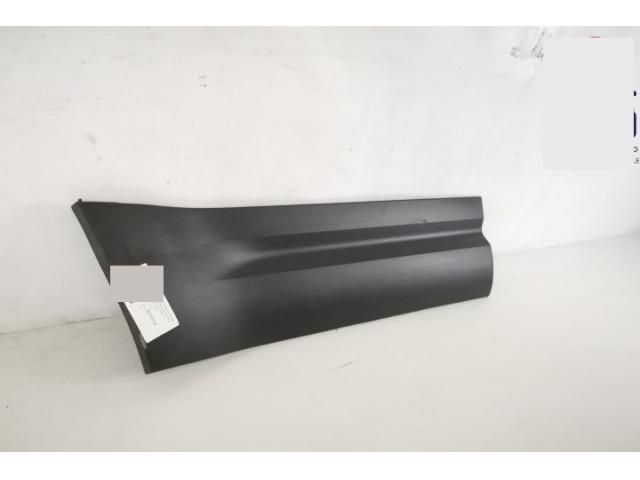 bontott LAND ROVER DEFENDER Jobb hátsó Ajtó Díszléc