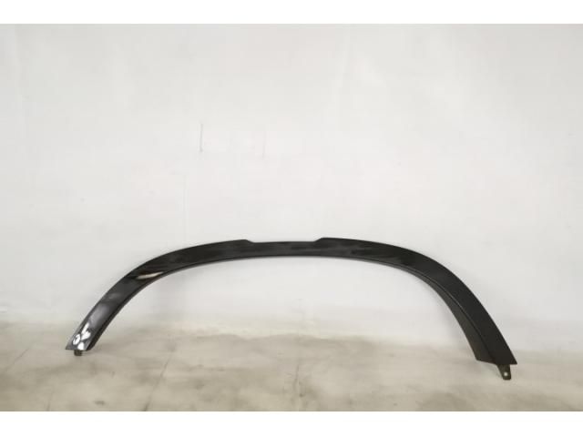 bontott LAND ROVER DEFENDER Jobb hátsó Sárvédő Díszléc