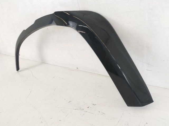 bontott LAND ROVER DEFENDER Jobb hátsó Sárvédő Díszléc