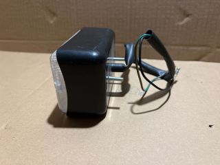 bontott LAND ROVER DEFENDER Tolatólámpa