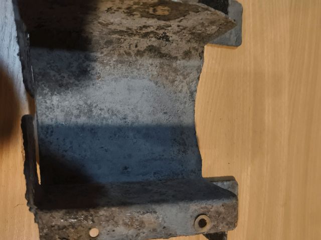 bontott LAND ROVER DISCOVERY Gázolajszűrő Ház