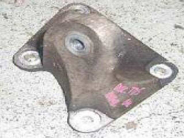 bontott LAND ROVER DISCOVERY Motor Tartó Bak (Fém)