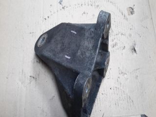 bontott LAND ROVER DISCOVERY Motor Tartó Bak (Fém)