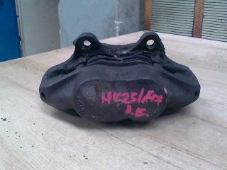 bontott LAND ROVER DISCOVERY Bal első Féknyereg Munkahengerrel