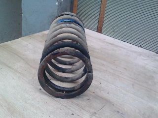 bontott LAND ROVER DISCOVERY Első Rugó