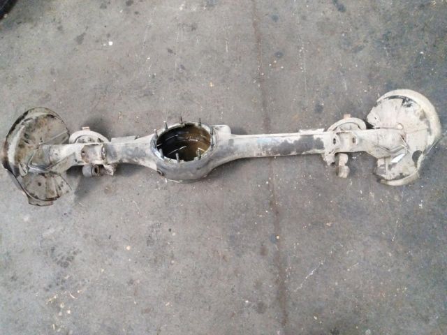 bontott LAND ROVER DISCOVERY Hátsó Híd (Dobfékes)