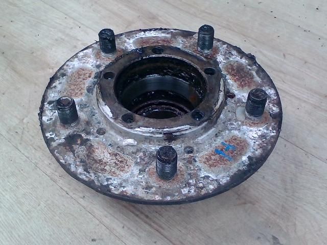 bontott LAND ROVER DISCOVERY Hátsó Kerékagy (Pozíciófüggetlen)