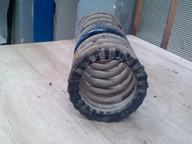 bontott LAND ROVER DISCOVERY Hátsó Rugó