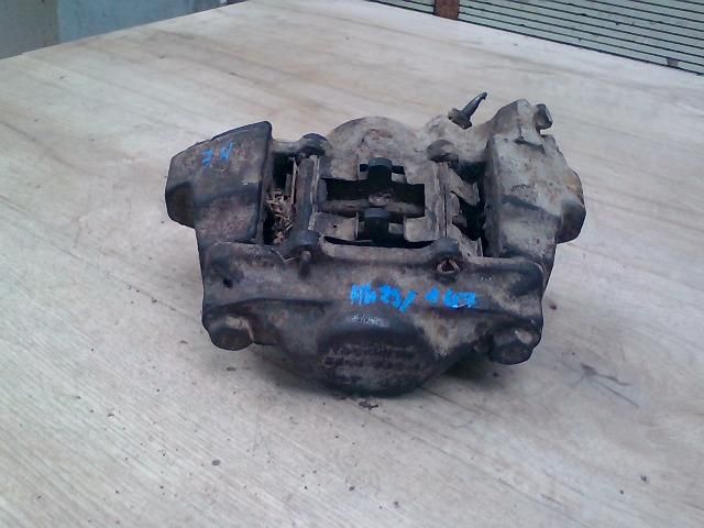 bontott LAND ROVER DISCOVERY Jobb hátsó Féknyereg Munkahengerrel