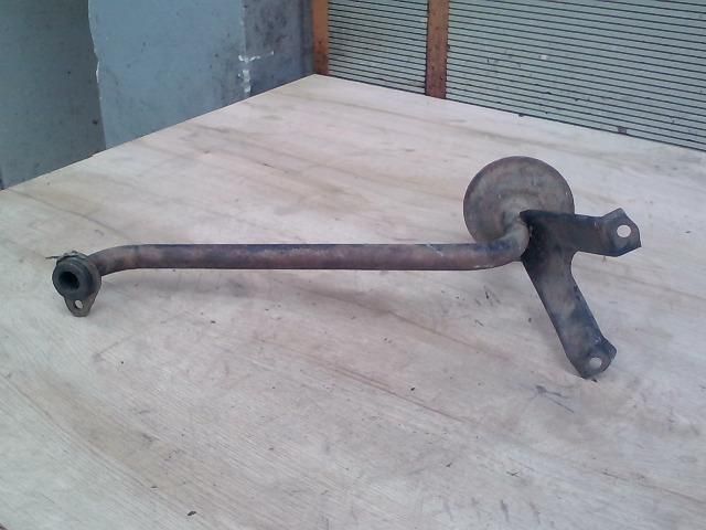 bontott LAND ROVER DISCOVERY Olaj Szivattyú Cső