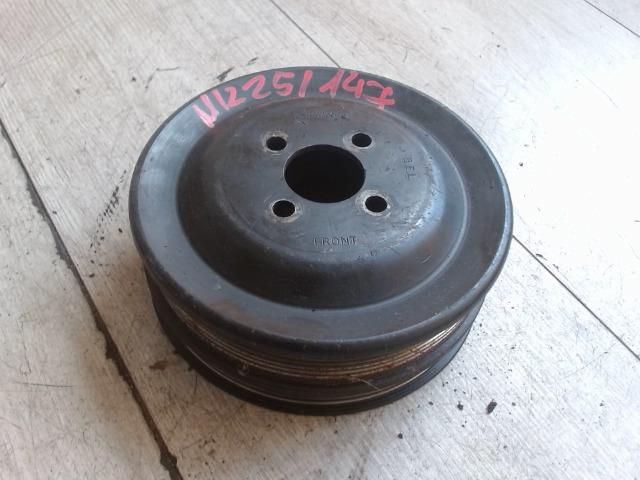 bontott LAND ROVER DISCOVERY Vízpumpa Szíjtárcsa