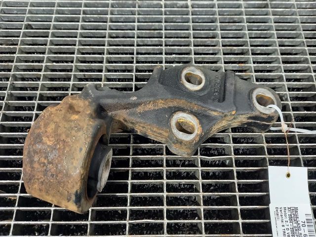 bontott LAND ROVER DISCOVERY Differenciálmű Tartó Bak