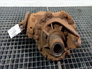 bontott LAND ROVER DISCOVERY Differenciálmű Tartó Bak