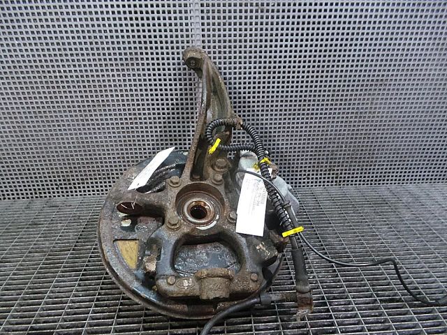 bontott LAND ROVER DISCOVERY Jobb első Csonkállvány