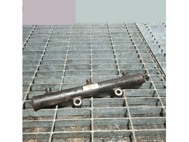 bontott LAND ROVER DISCOVERY Közösnyomócső