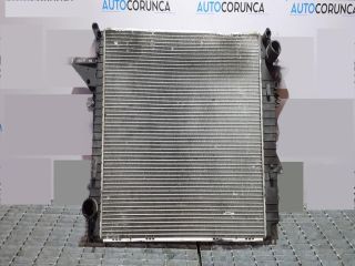 bontott LAND ROVER DISCOVERY Vízhűtő Radiátor (Klímás)