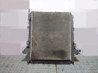 bontott LAND ROVER DISCOVERY Vízhűtő Radiátor (Klímás)