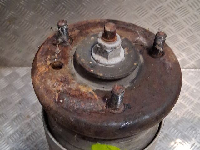 bontott LAND ROVER DISCOVERY Első Rugó