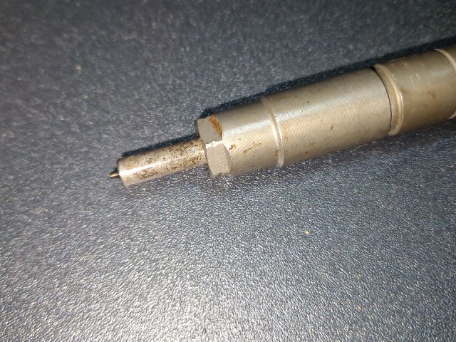 bontott LAND ROVER DISCOVERY Porlasztó (1 db)